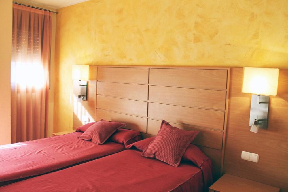 Hotel Ordino Exterior photo