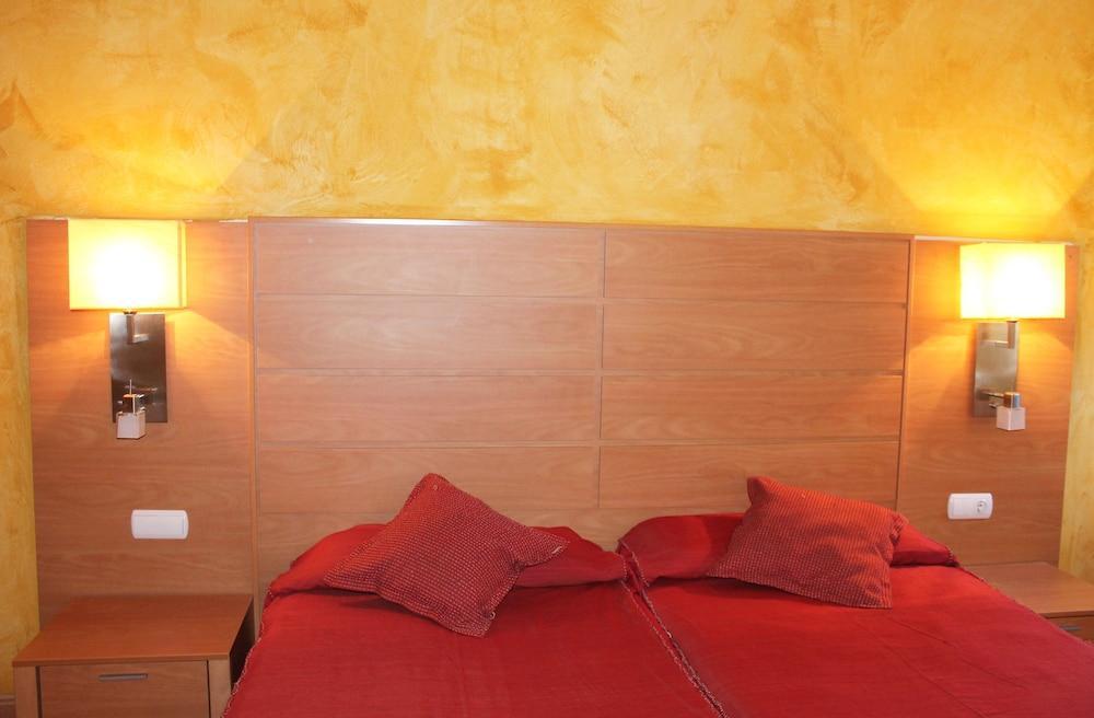 Hotel Ordino Exterior photo